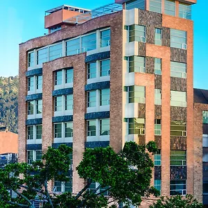 4* Hotel Parque 63